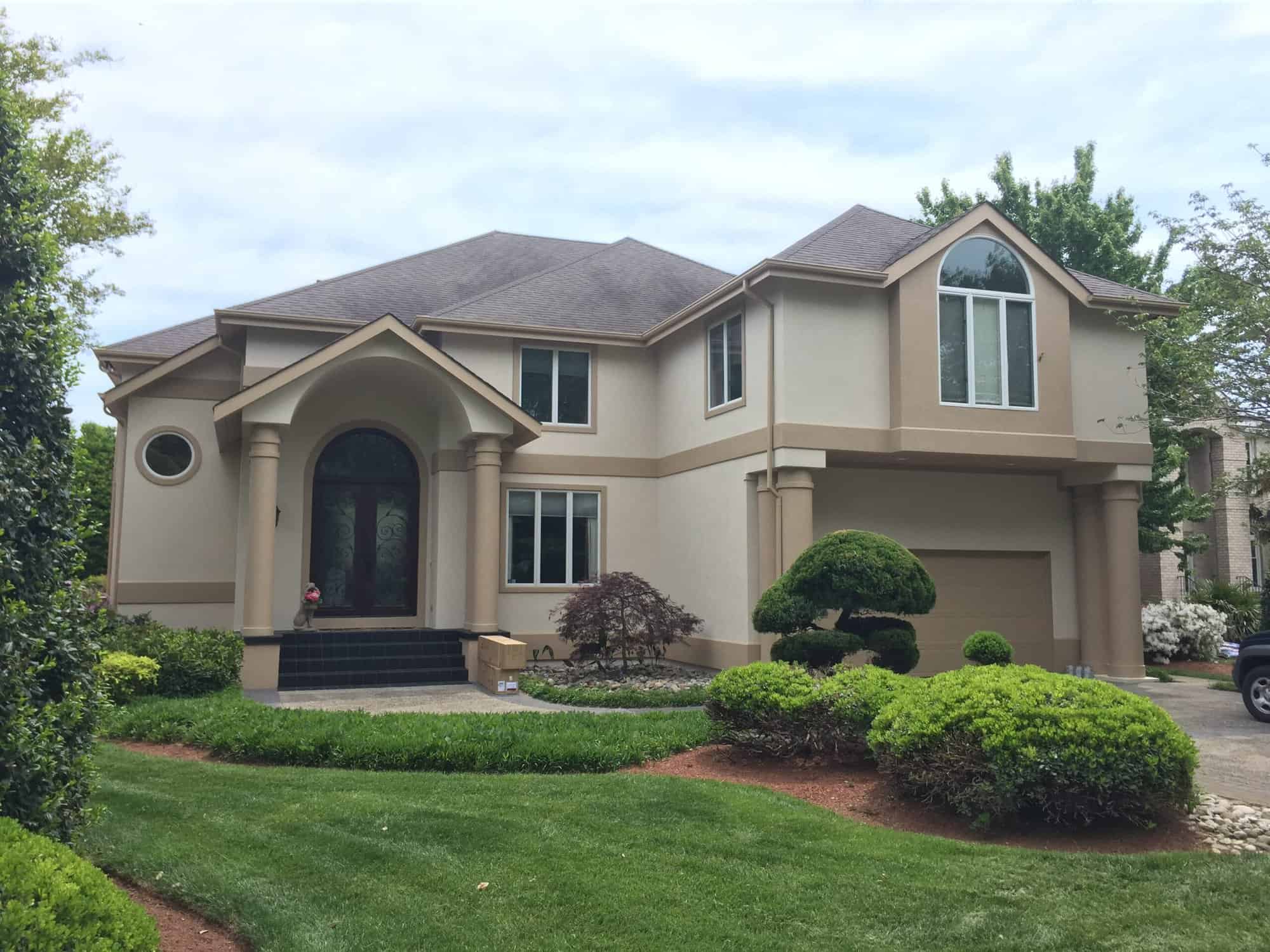 Professional house painters offering top-rated exterior painting services in Virginia Beach.